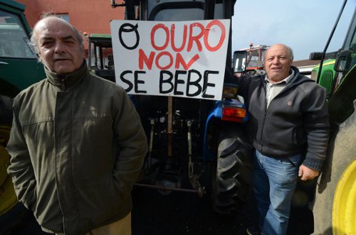 Corcoesto: detuvimos el desastre pero la amenaza continua